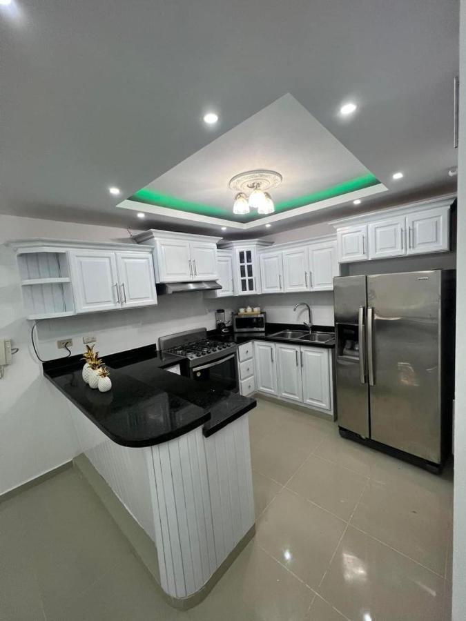 Sweet Home ซานติอาโก เด ลอสกาบาเญโรส ภายนอก รูปภาพ